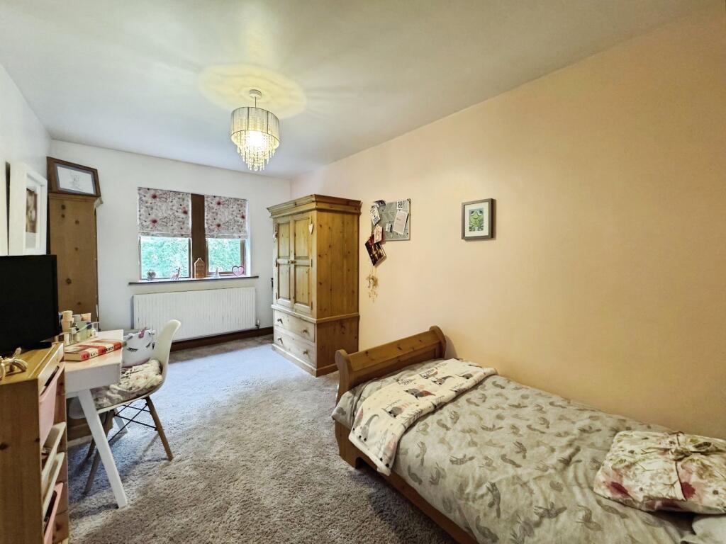 Additional image 10 of Rustless Close, Cleckheaton, BD19