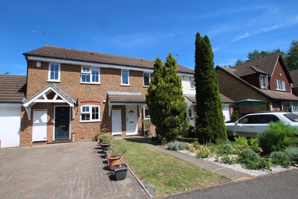 Main image of property: Goldsmith Close, Finchampstead, Wokingham, Berkshire, RG40