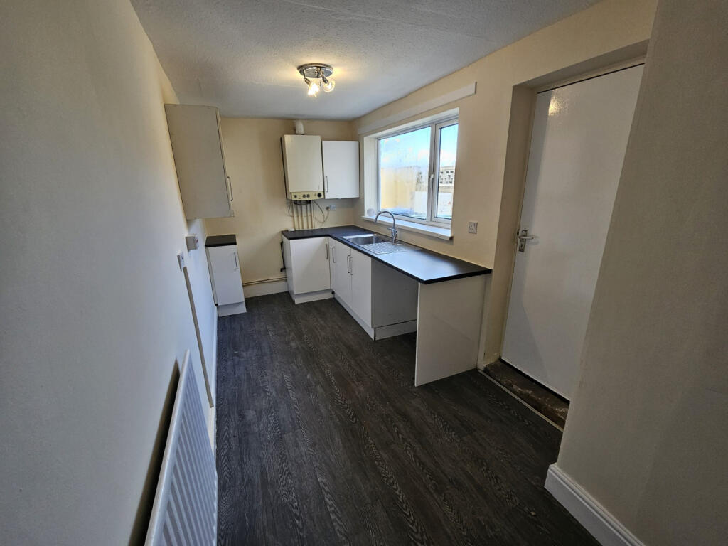 East Green, West Auckland, DL14 9HH photo 4