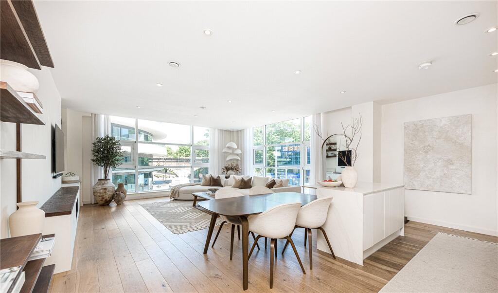 Main image of property: Lombard Road, London, SW11