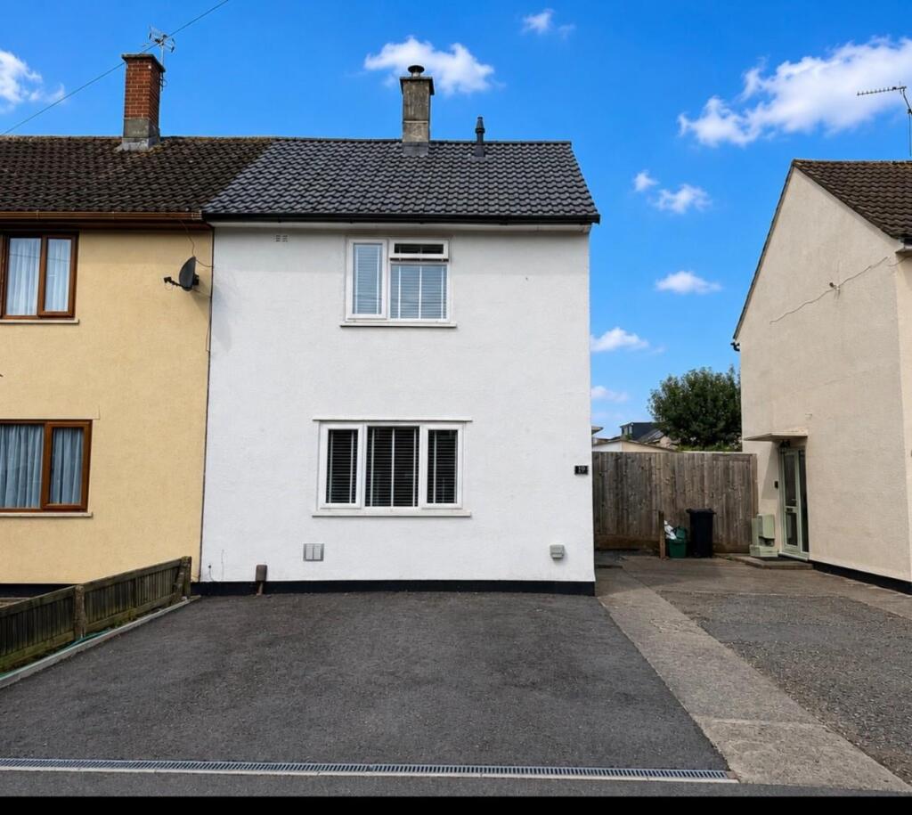 Main image of property: Far Handstones, Bristol