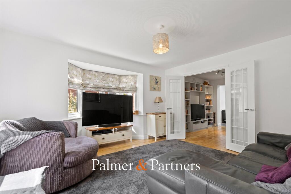 Thornton Drive, Turner Rise, Colchester, Essex, CO4 - View 3