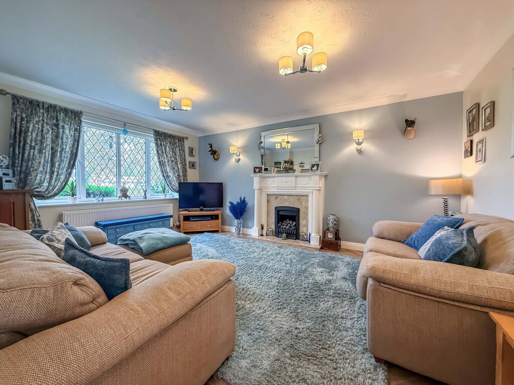 House in West Lancashire, North Meols - View 3