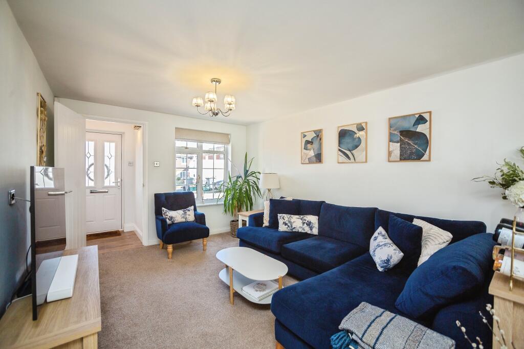 House in Tonbridge and Malling, Leybourne - View 2