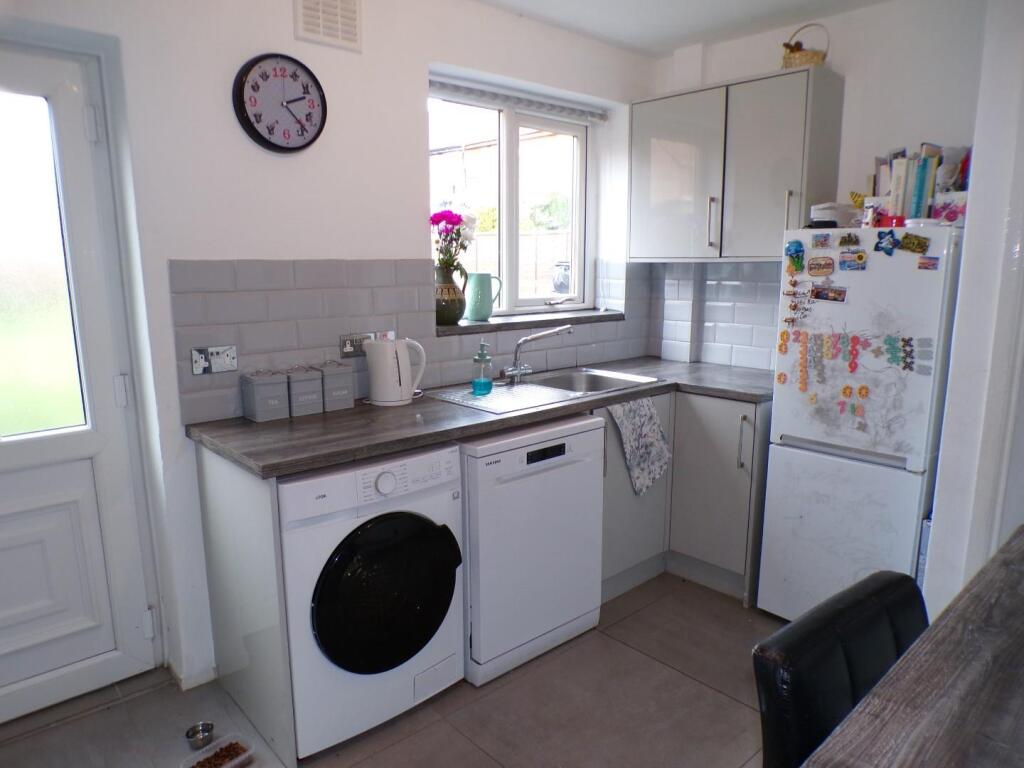 Bradshaw Avenue, Failsworth, Manchester photo 4