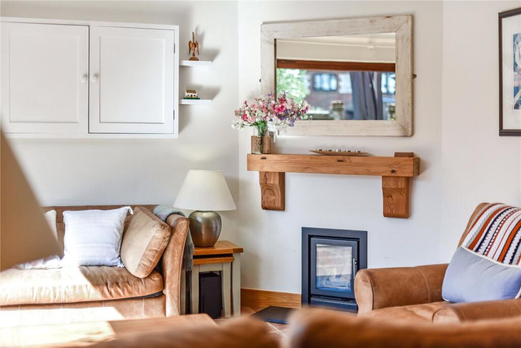 Chandlers Reach, Itchenor, Chichester, West Sussex, PO20 photo 2