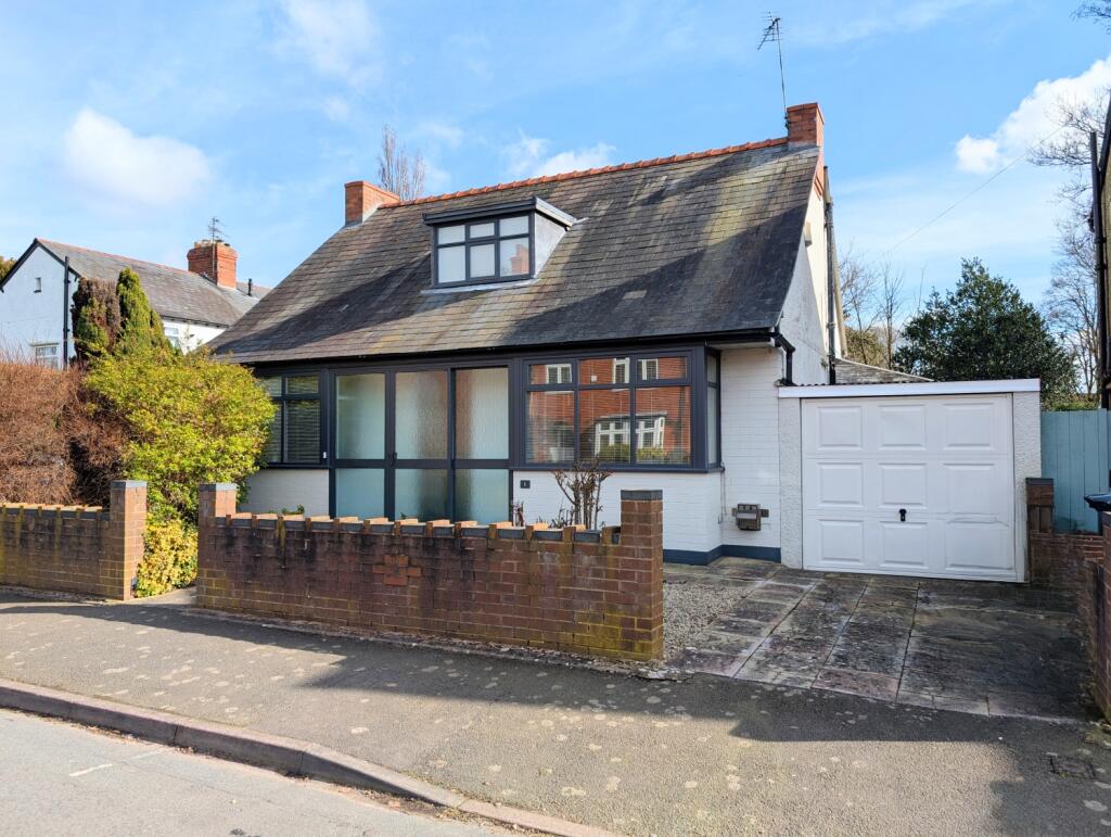 Main image of property: 1 Alexandra Avenue, Shrewsbury, Shropshire, SY3 9HT