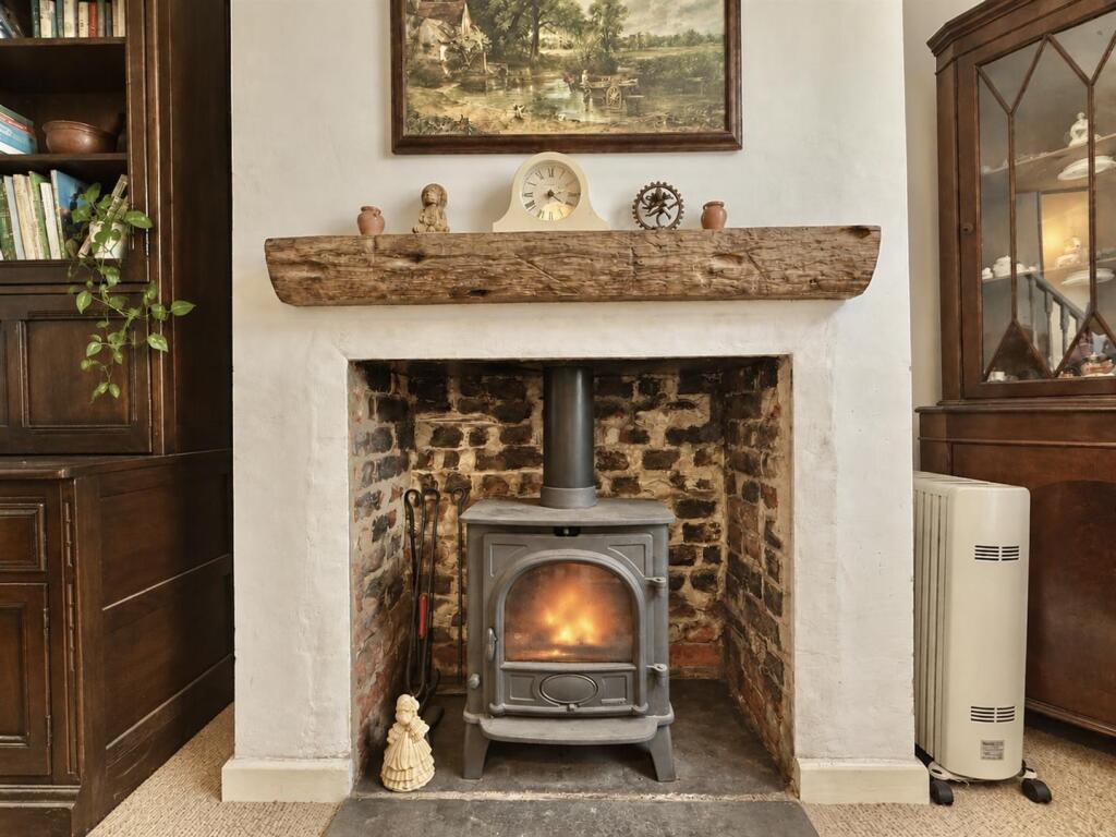 House in Salisbury - View 5