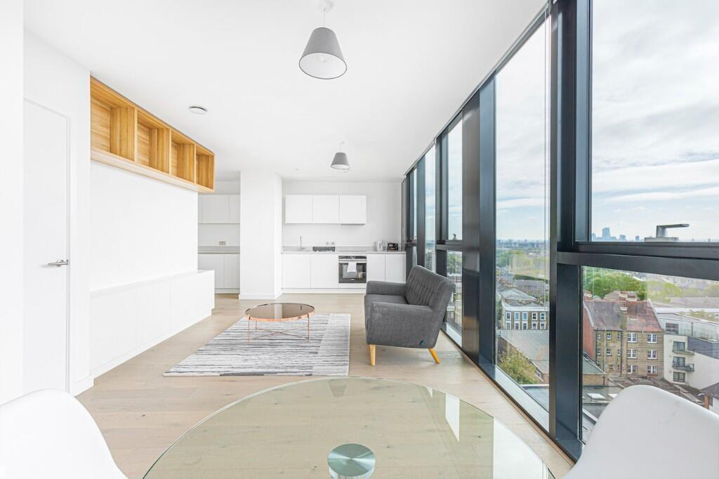 Apartment in London - View 5