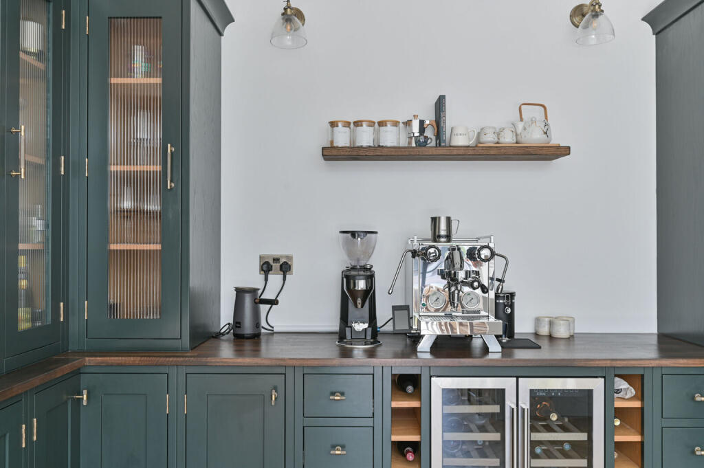 Main image of property: Gracefield Gardens, Streatham, London, SW16