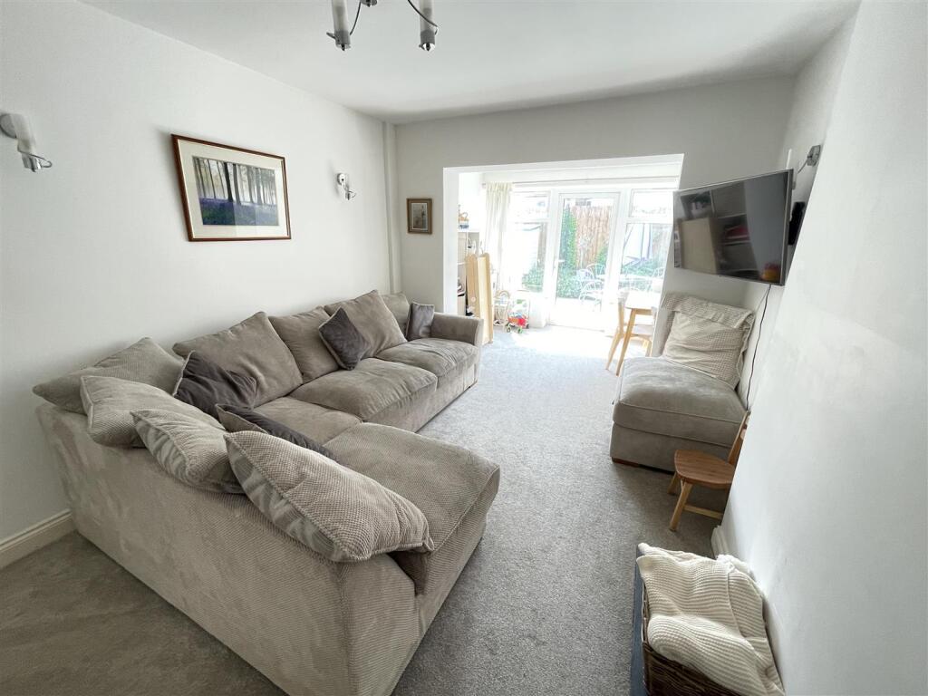 House in Salisbury - View 2