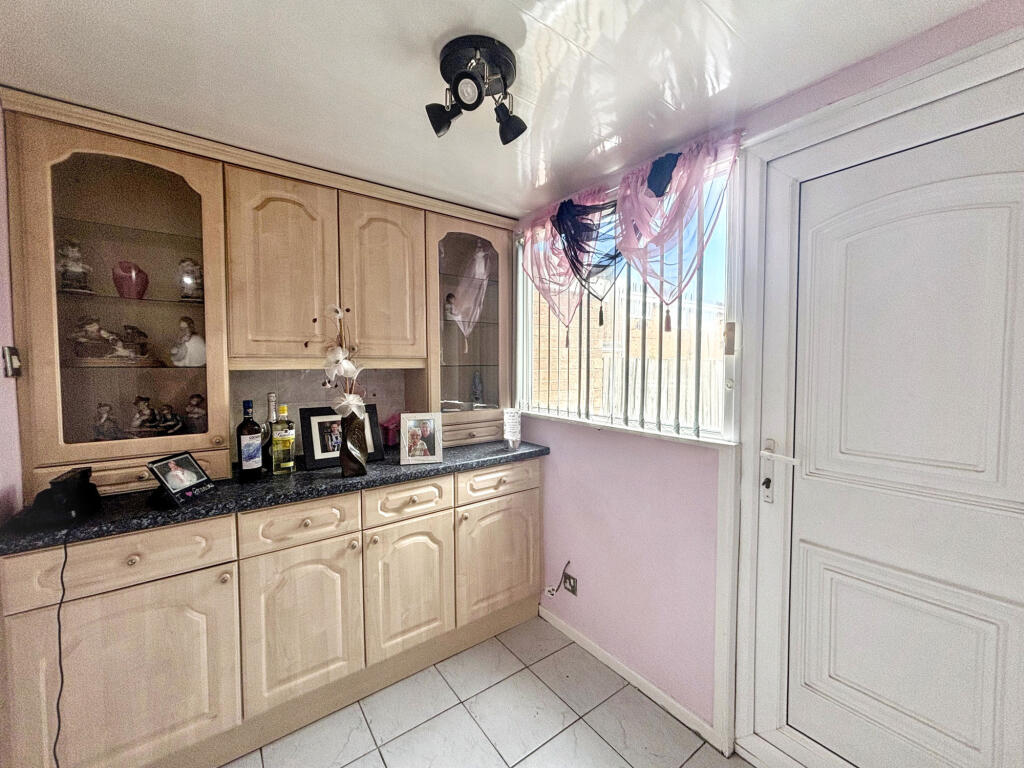 House in Newcastle upon Tyne, East Bedlington - More