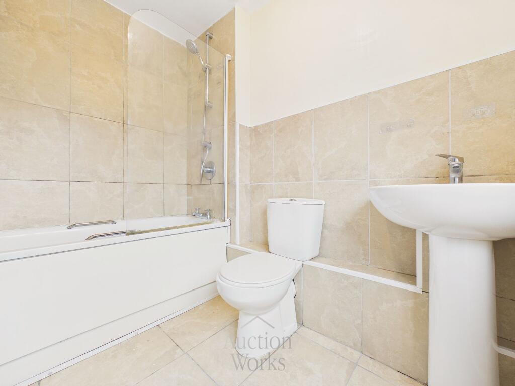 Apartment in Gateshead, Eighton Banks, Wrekenton - View 4