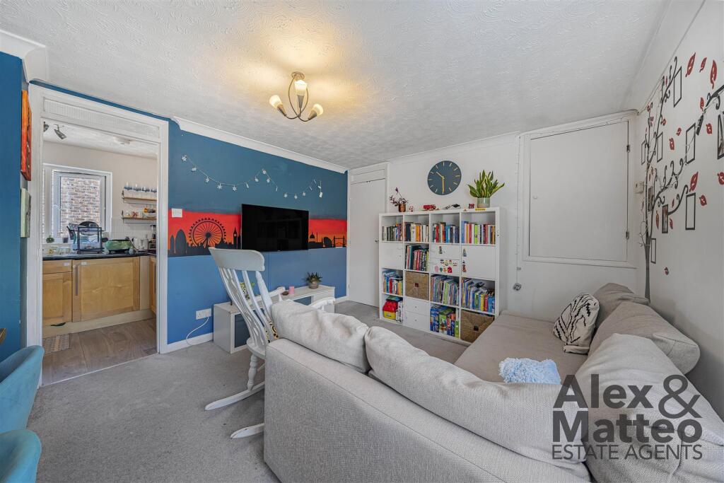 Apartment in London - View 4