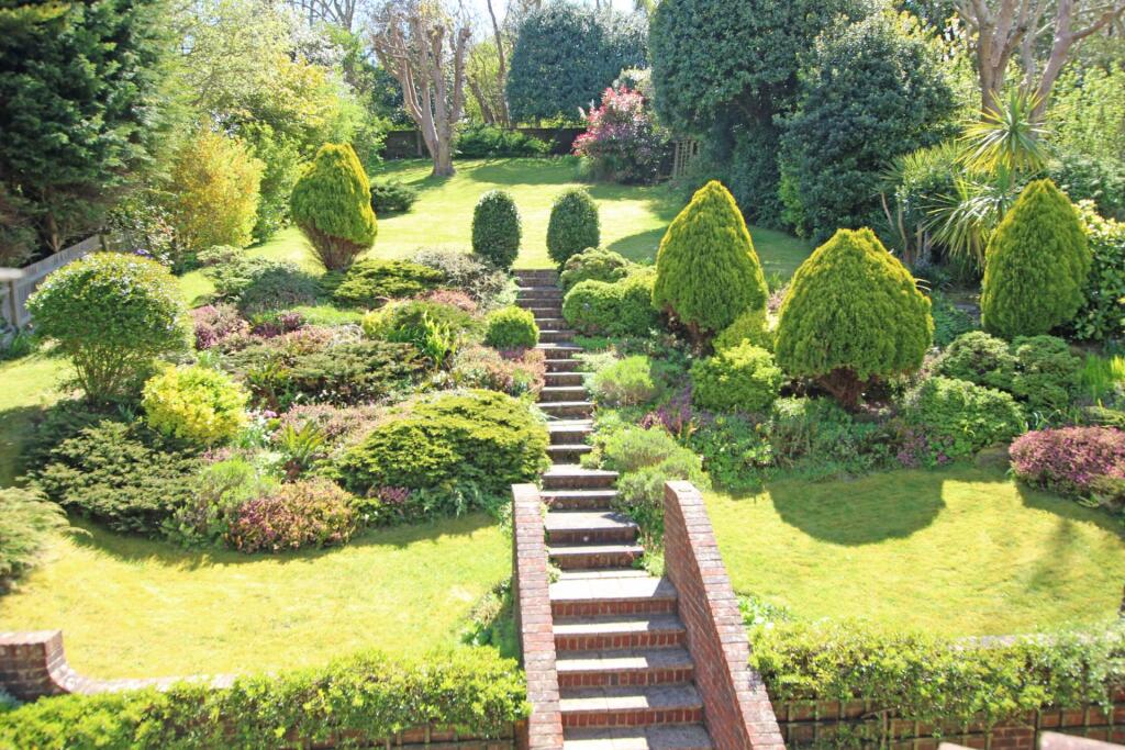 House in Eastbourne, East Sussex - View 2