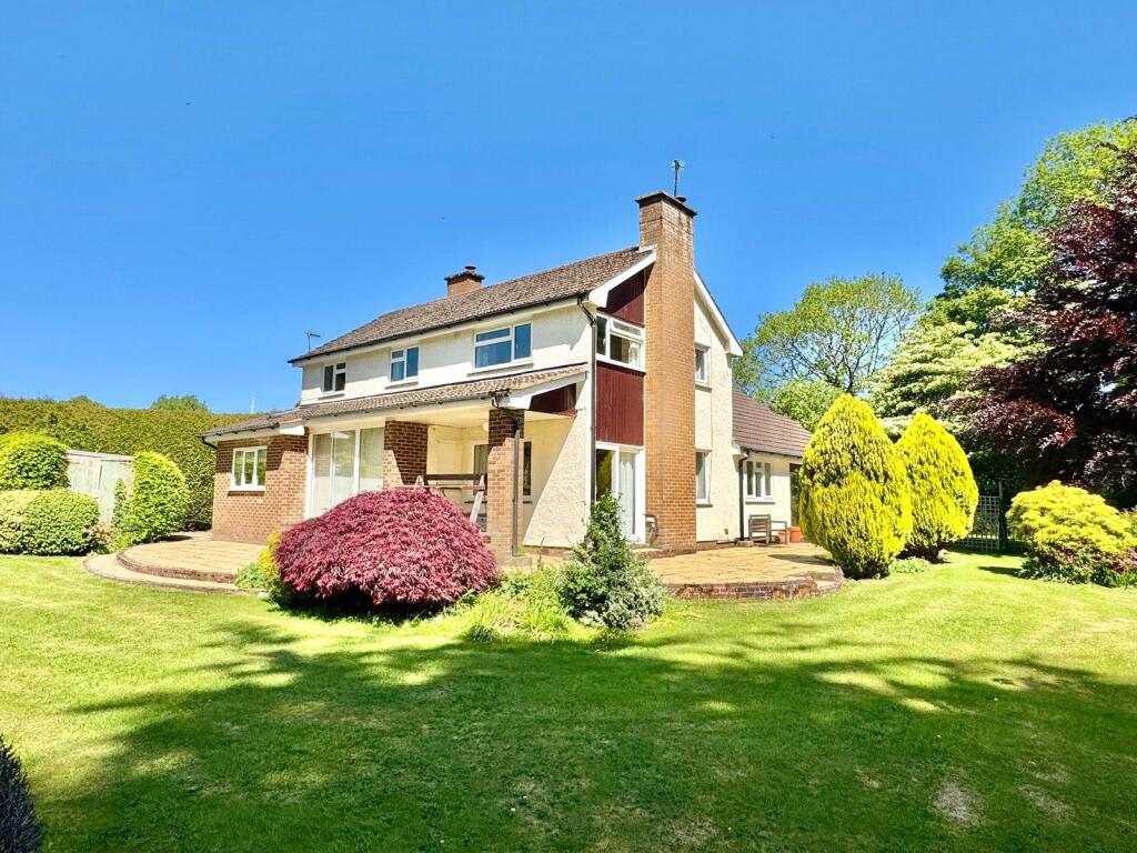 Golf Links Road, Builth Wells, Powys photo 2
