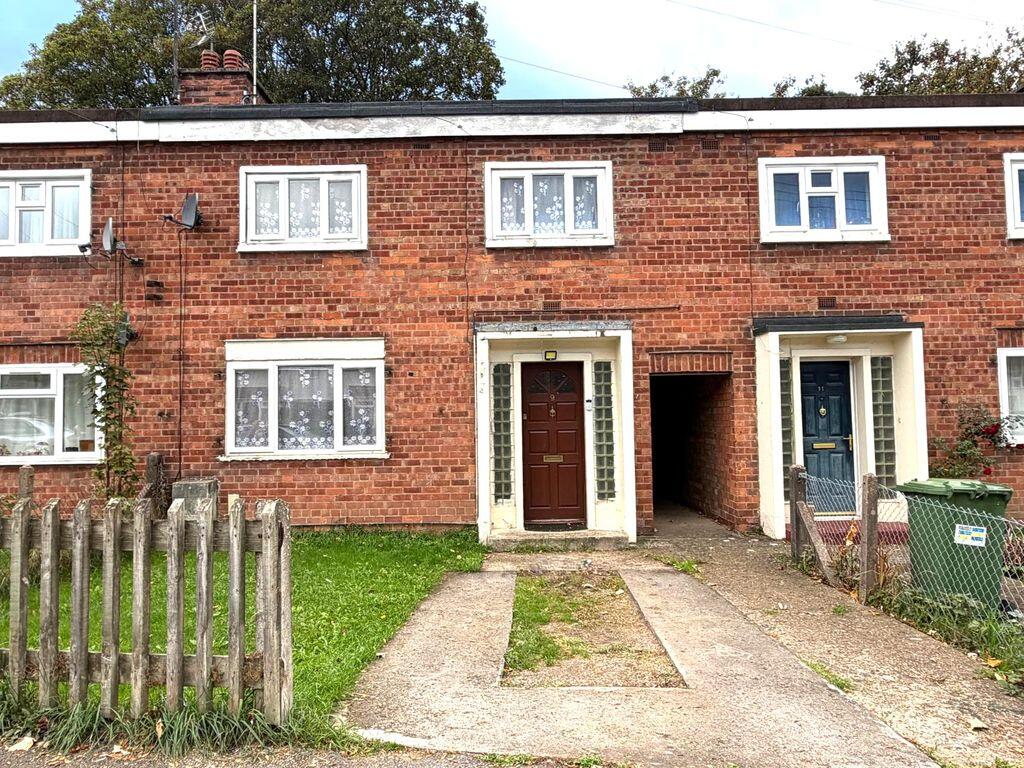 3-bed terraced on Hunderton Avenue, Hereford, £180,000