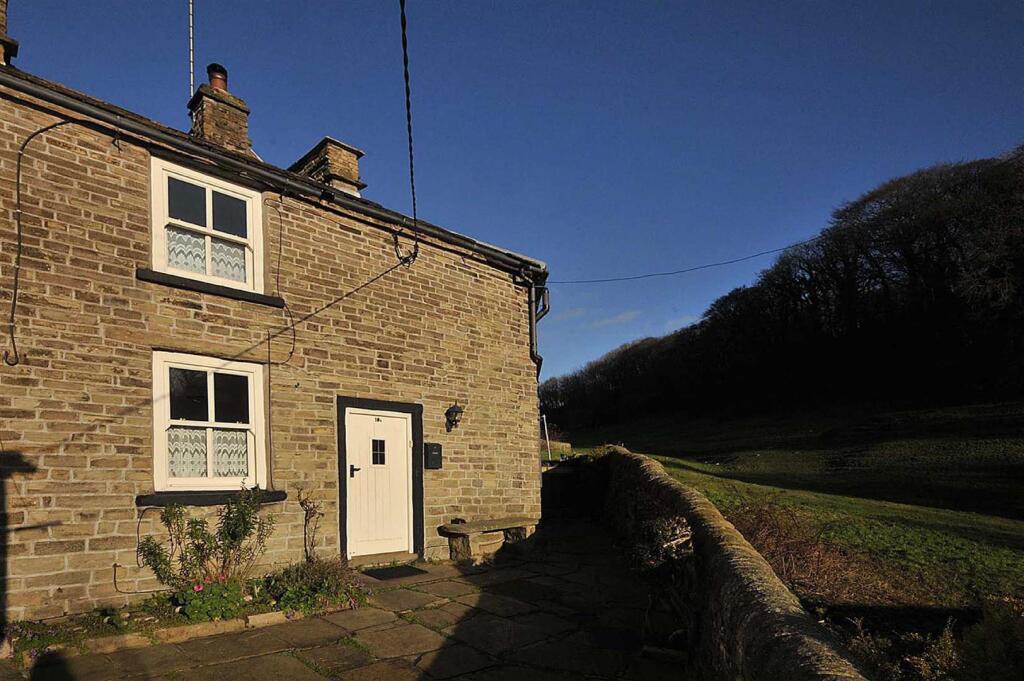 Main image of property: Oak Lane, Kerridge, Macclesfield, SK10 5BD