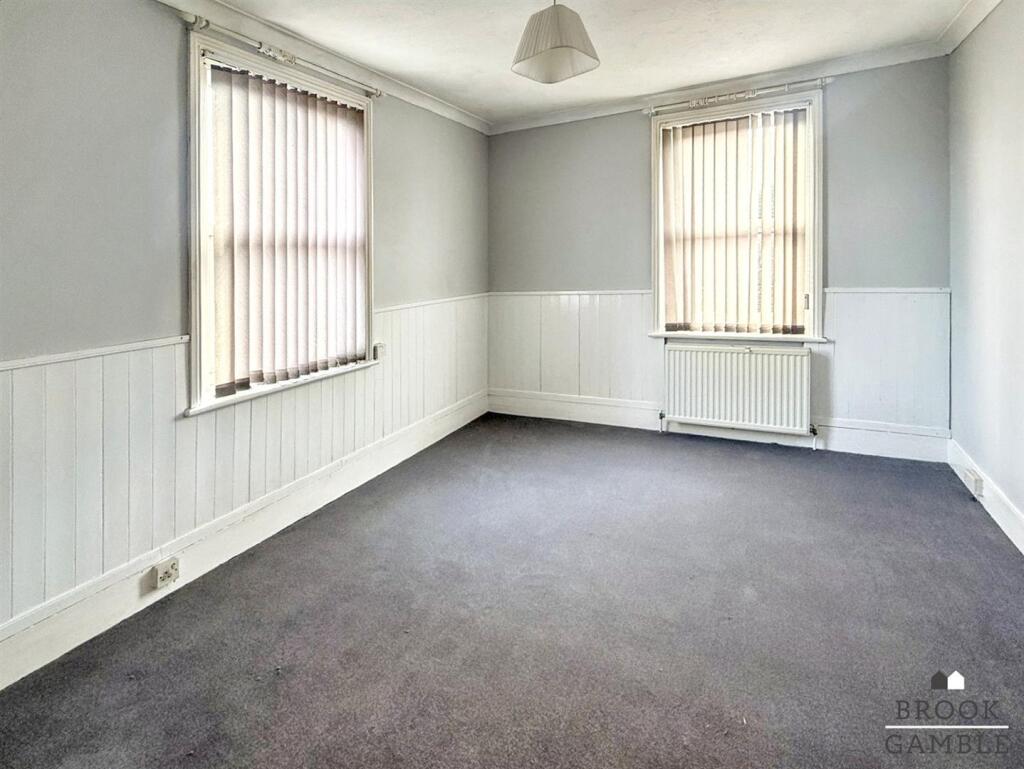 House in Brighton - View 4