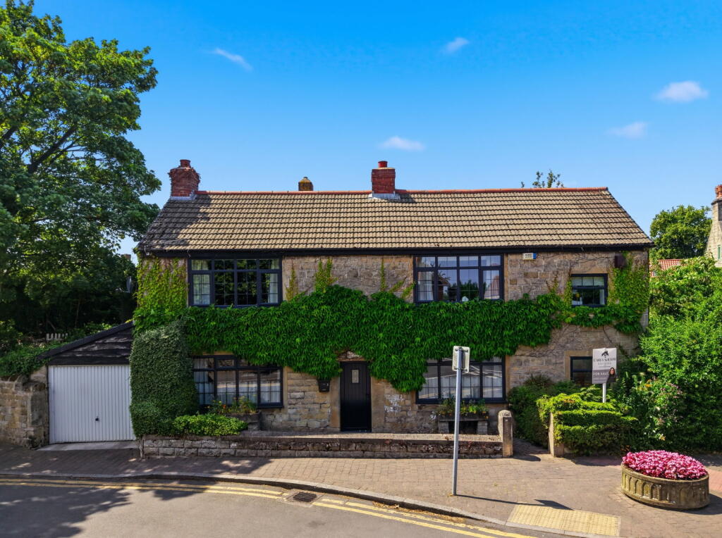 Main image of property: Laughton Road, Dinnington, Sheffield, S25 2PQ