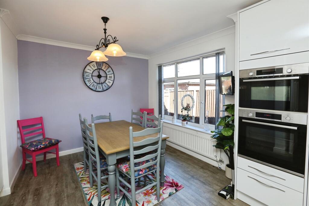 House in Southampton - View 5