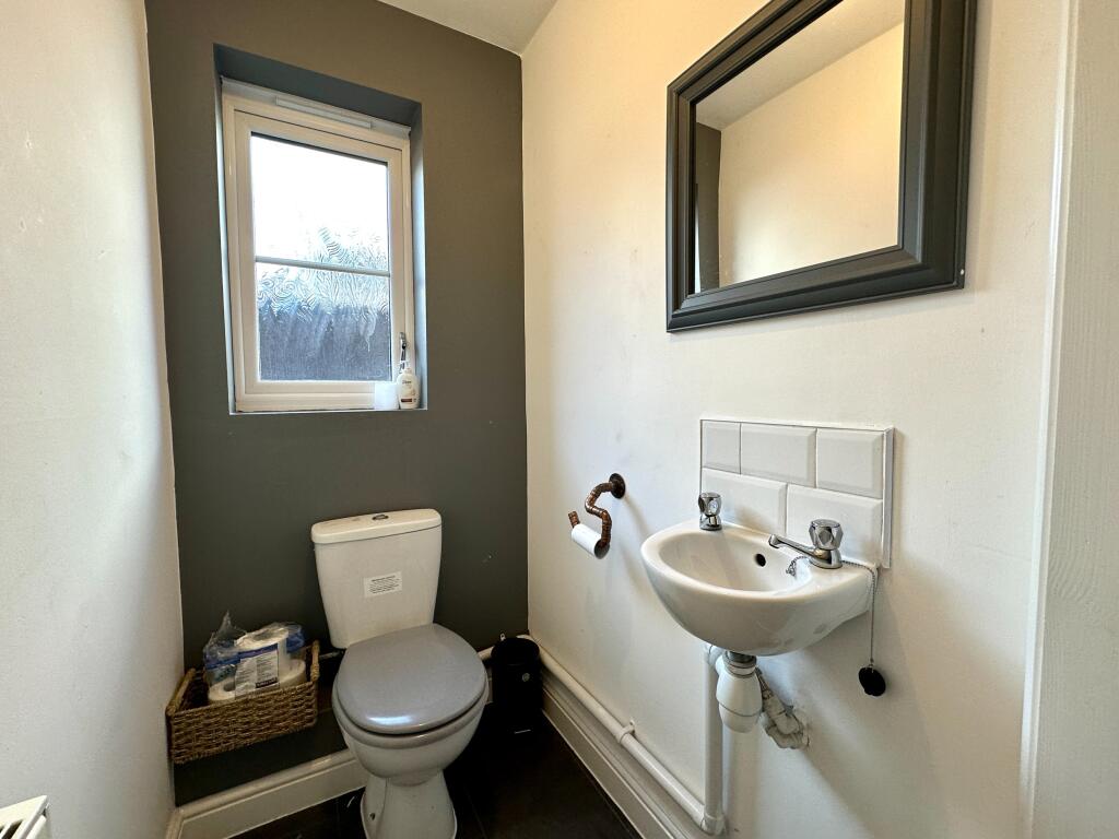 House in Sandwell, West Midlands - View 4