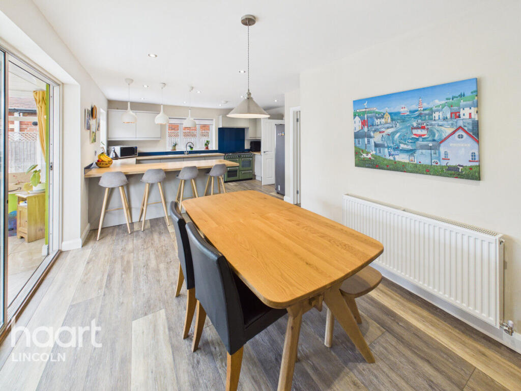 House in North Kesteven, Branston and Mere - View 5
