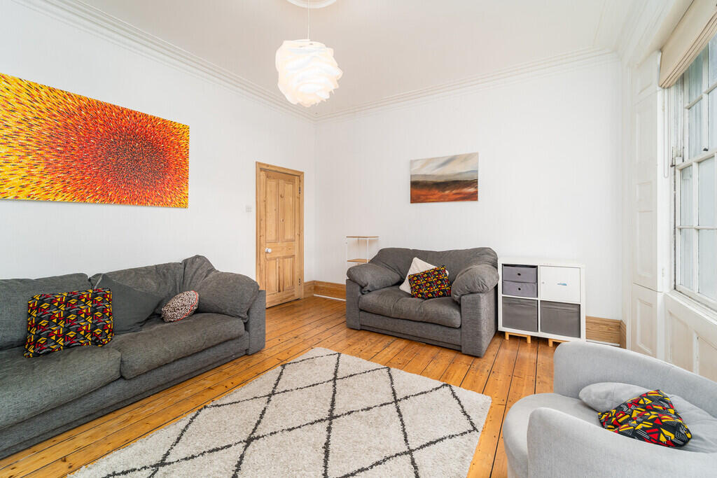 Apartment in London - View 3