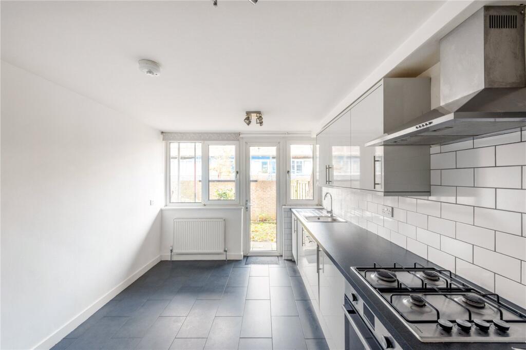 Fairstead Walk, Popham Street, London, N1 - View 3