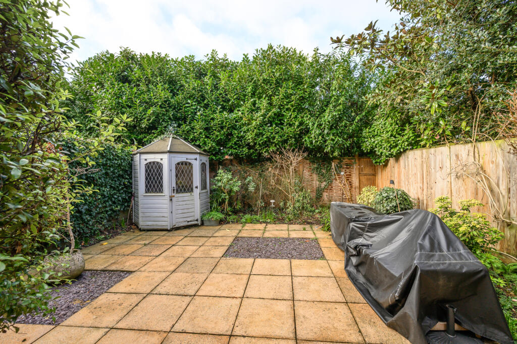Arterberry Road, London, SW20 photo 3