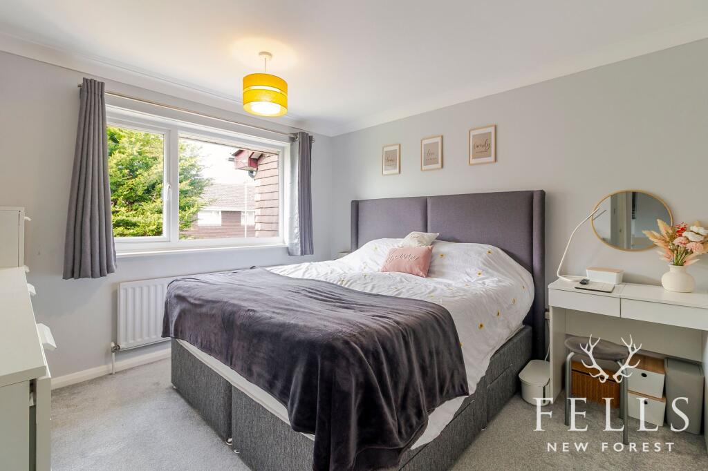 Jubilee Close, Ringwood, BH24 - More