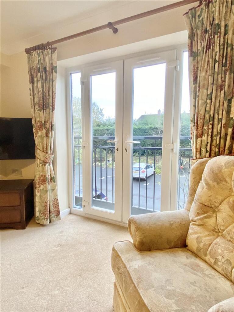 14 Radbrook House, 46 Stanhill Road, Shrewsbury, SY3 6AL photo 3