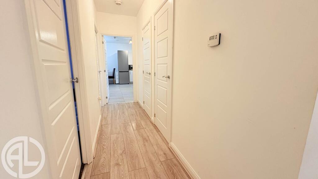 Apartment in Letchworth, Hertfordshire - View 4