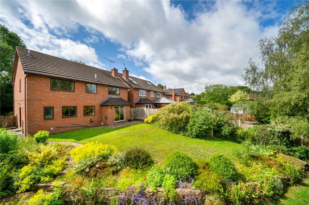 Main image of property: Tenbury Road, Cleobury Mortimer, Kidderminster, Shropshire