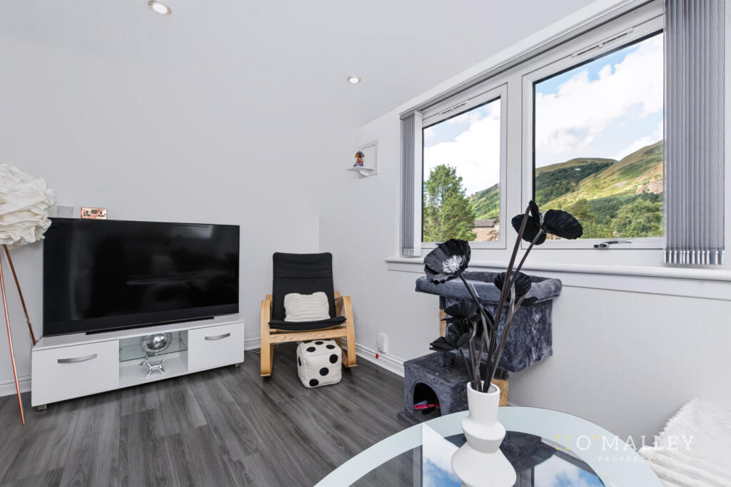 Apartment in Falkirk, Clackmannanshire - View 3