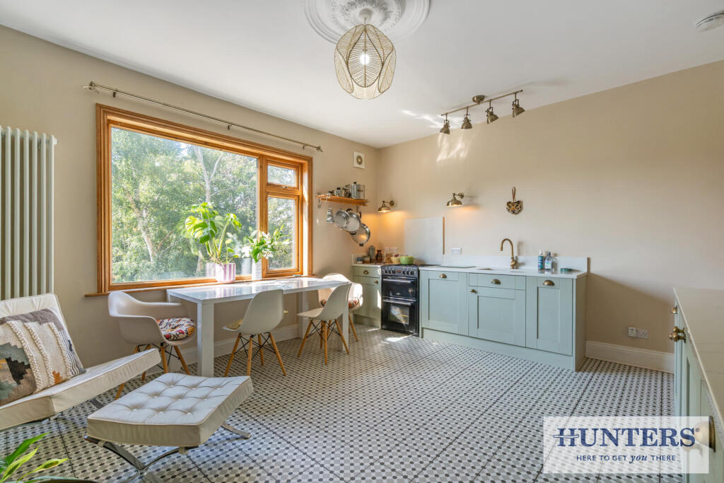 Rufford Avenue, Yeadon, Leeds - View 4