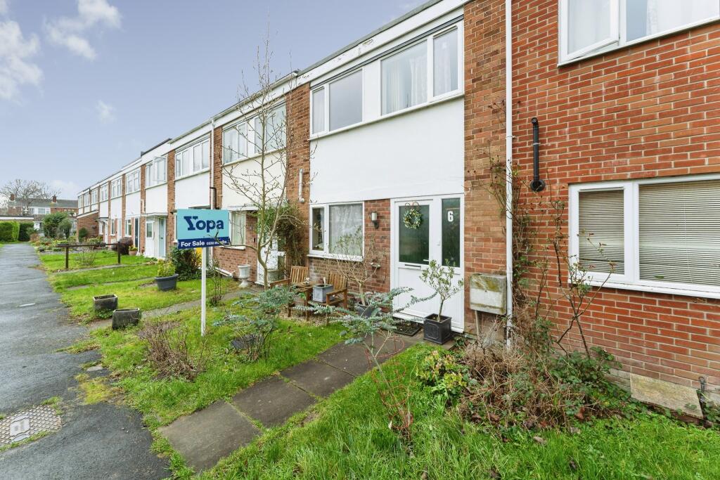 Main image of property: Derwent Close, Cambridge, CB1