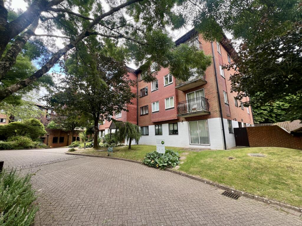 Main image of property: Great Heathmead, Haywards Heath, RH16