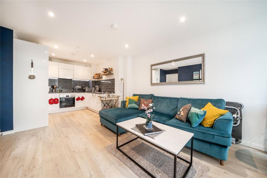 Kitson House, 6 Corsican Square, Bow, London, E3 - More
