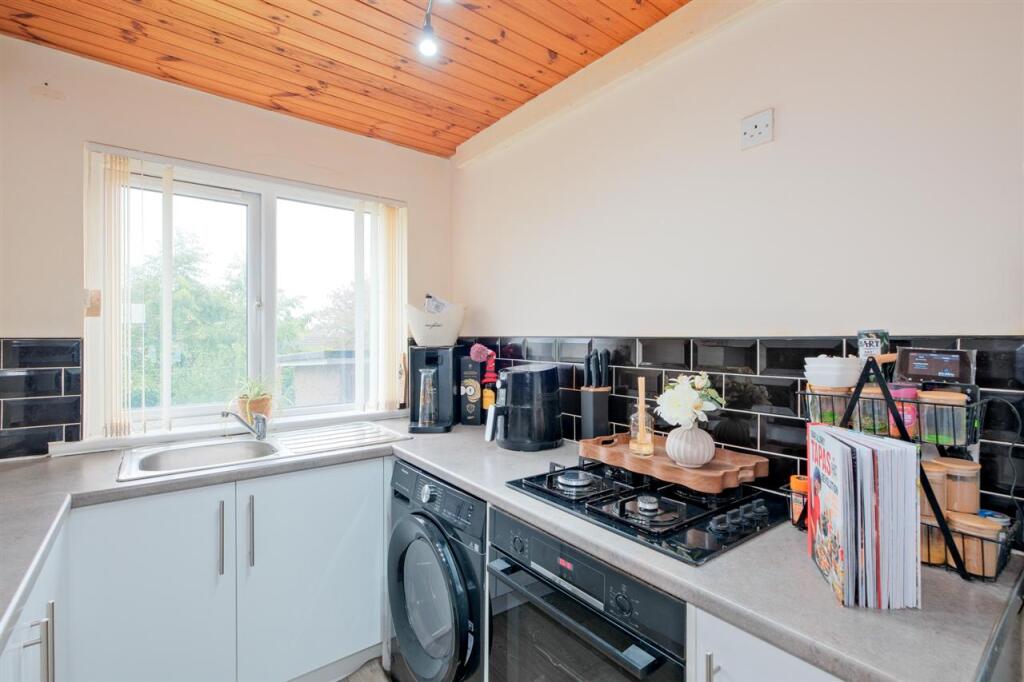 Apartment in East Kilbride, Maxwellton, Calderwood - More