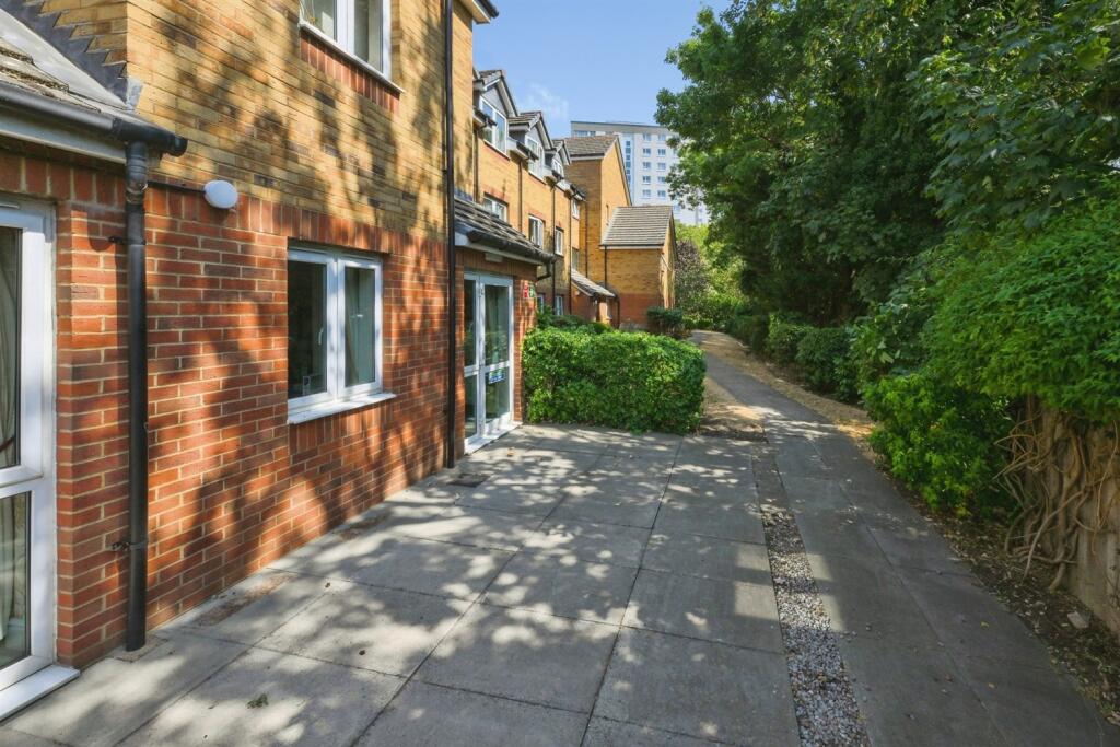 Property photo 8