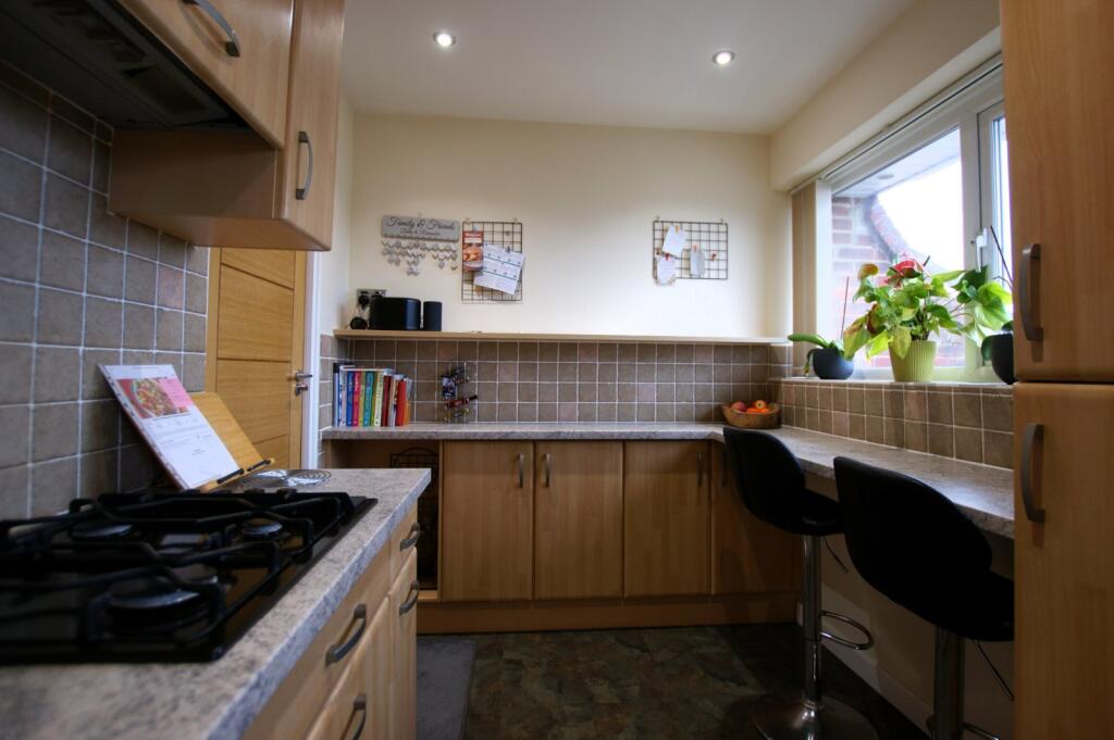 House in Corfe Mullen - View 5