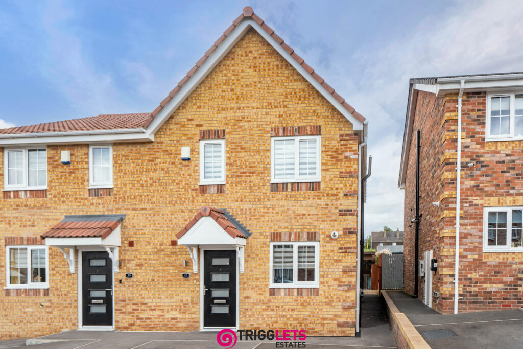 House in Rotherham, South Yorkshire - View 3