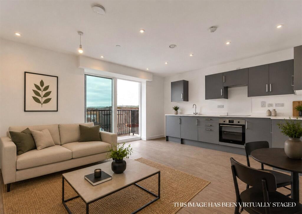 Apartment in Bristol, Ashton Gate - View 3
