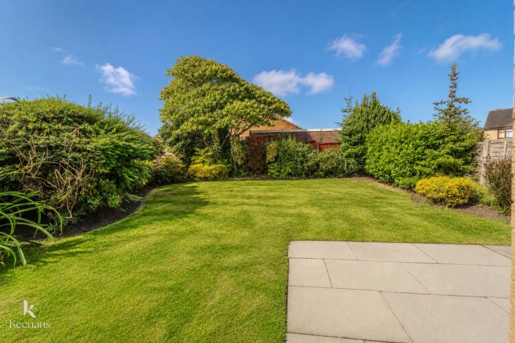 House in Burnley, Rose Grove - View 2