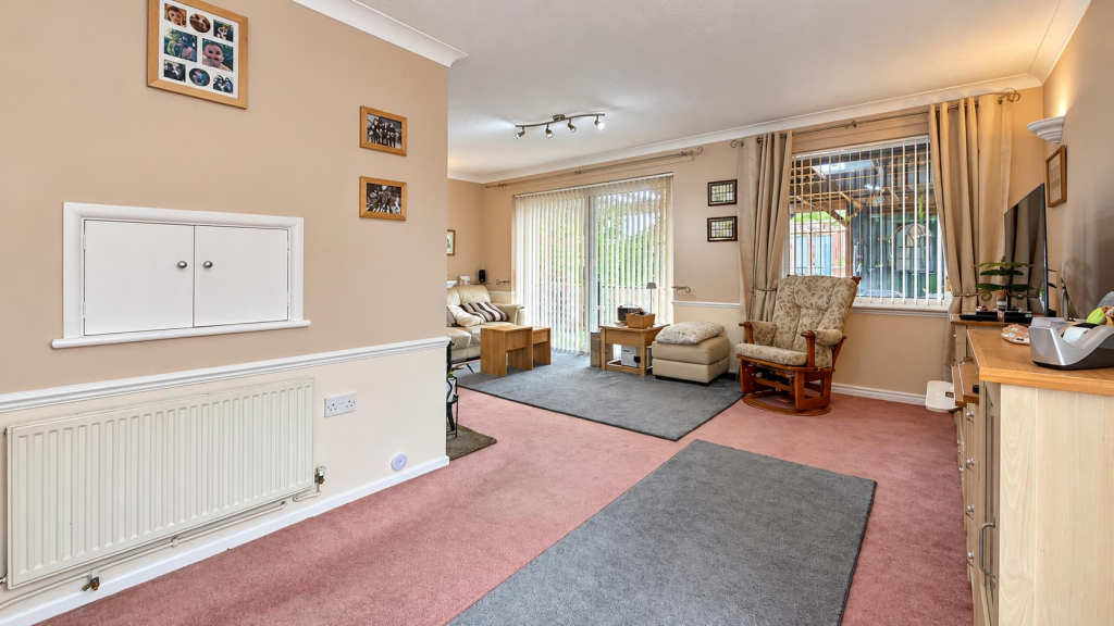 House in Walton-on-the-Naze, Frinton and Walton - View 4