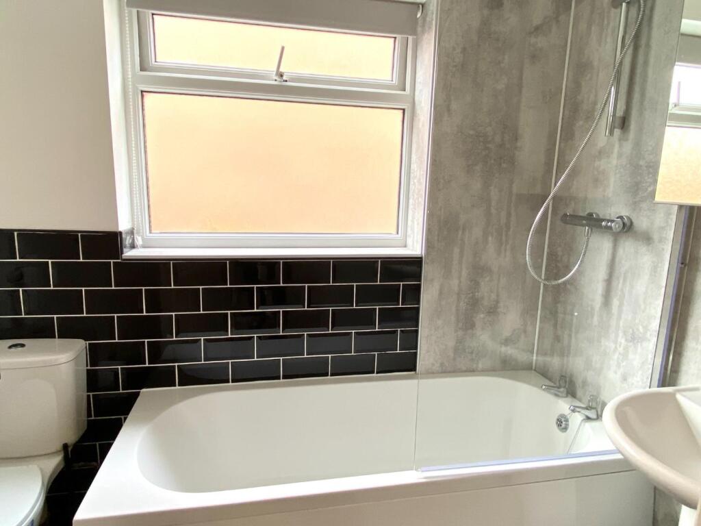 Barley Rise, Strensall, York photo 3