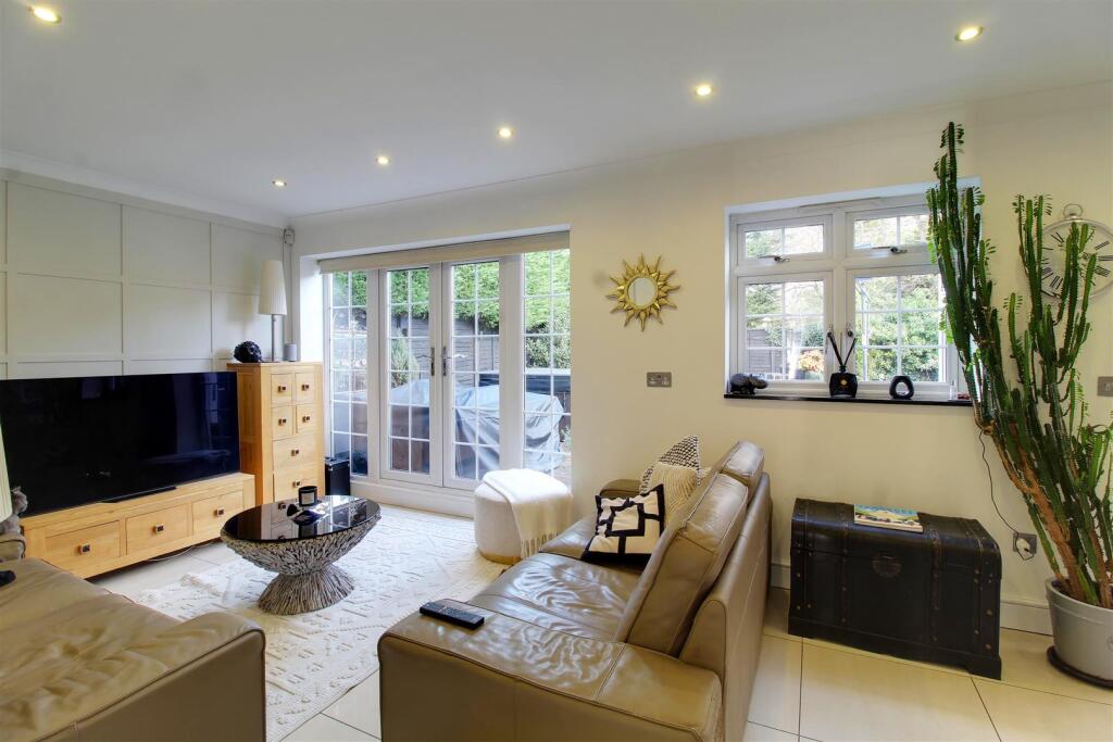House in Potters Bar - View 2