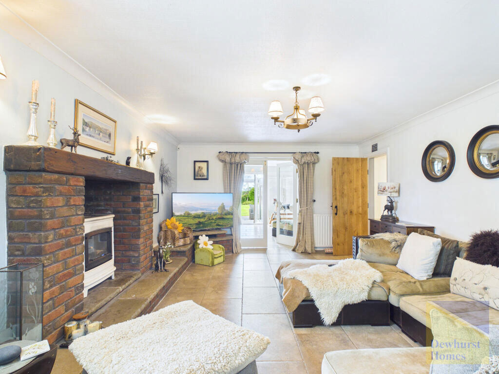 Lea Lane, Lower Bartle, Preston, Lancashire, PR4 0RT - View 4