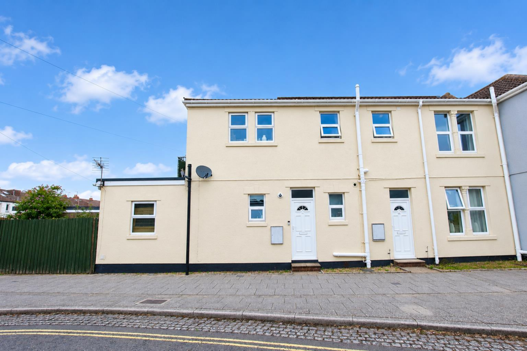 Main image of property: Chamberlayne Road, Eastleigh